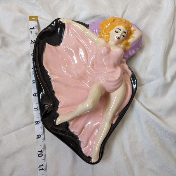 🎩1950s Pin Up Beauty MCM 11" Ashtray - Blonde/Pink Dress - Vintage - Picture 6 of 13